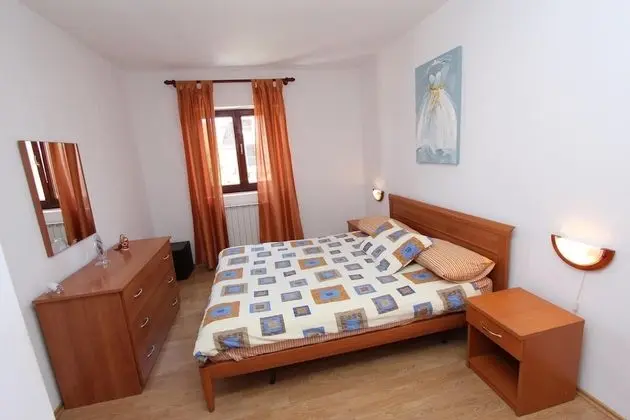 Apart Daire, 2 Yatak Odası, Sigara İçilmez, Balkon