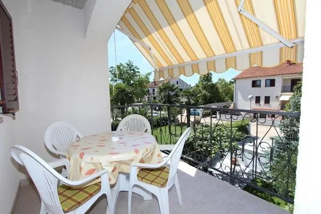 Apart Daire, 2 Yatak Odası, Sigara İçilmez, Balkon