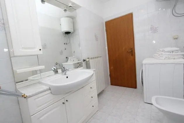 Apart Daire, 2 Yatak Odası, Sigara İçilmez, Balkon