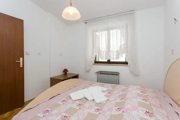 Apart Daire (Two-Bedroom Apartment with Balcony)