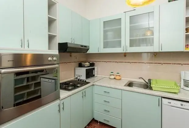 Apart Daire (Two-Bedroom Apartment with Balcony)