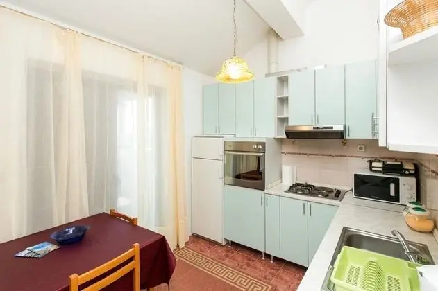 Apart Daire (Two-Bedroom Apartment with Balcony)