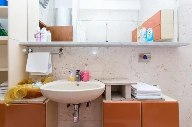 Apart Daire (Two-Bedroom Apartment with Balcony)