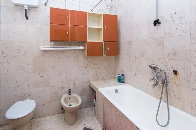 Apart Daire (Two-Bedroom Apartment with Balcony)