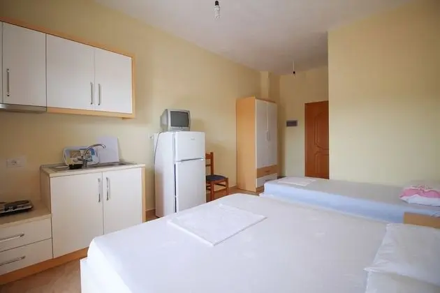 Standard Stüdyo (2 Adults)