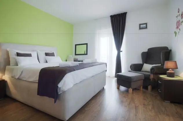 Classic Tek Büyük Yataklı Oda, 1 Çift Kişilik Yatak, Özel Banyo, Deniz Manzaralı