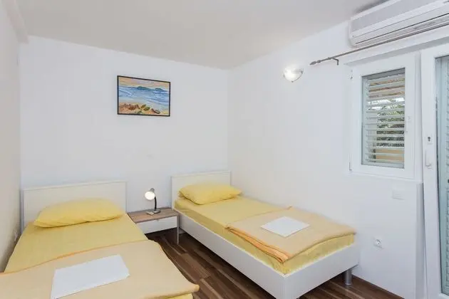 Apartment, 2 Bedrooms, Shared Terrace, Sea View