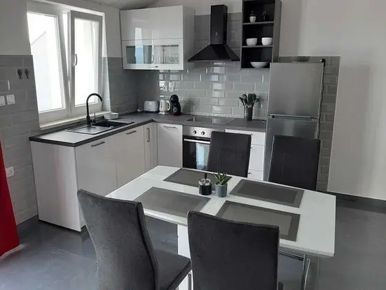 Apart Daire (One Bedroom Apartment with Terrace an)