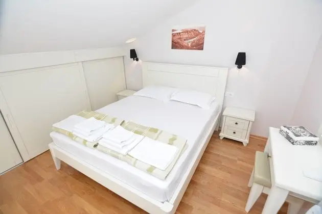 Apart Daire, 2 Yatak Odası, Teras, Deniz Manzaralı