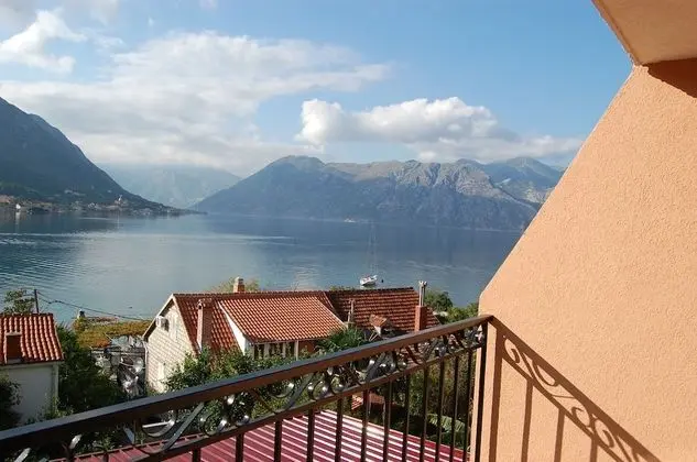 Tek Büyük Yataklı Oda, Deniz Manzaralı