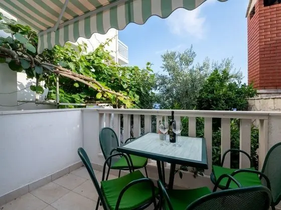 Apart Daire, Deniz Manzaralı
