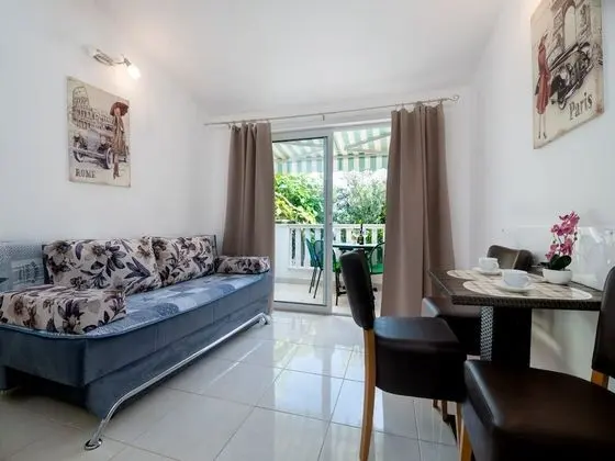 Apart Daire, Deniz Manzaralı