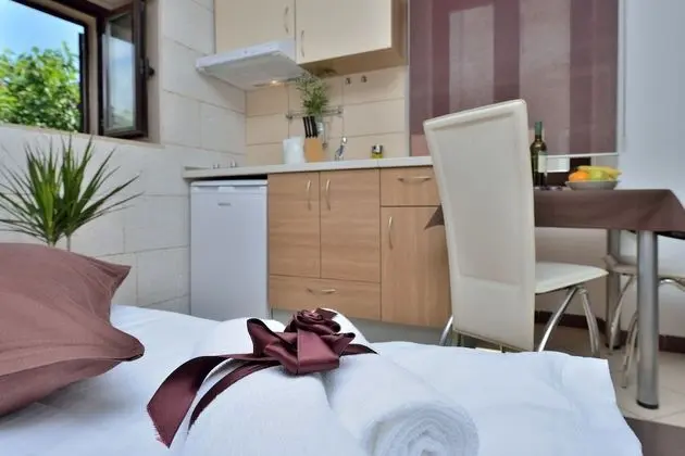 Stüdyo, 2 Tek Kişilik Yatak