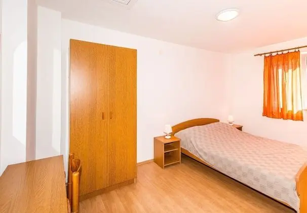 Apart Daire (2 Bedroom Apt with Balcony)