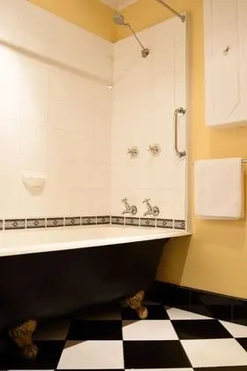 Apart Daire, 2 Yatak Odası, Sigara İçilmez