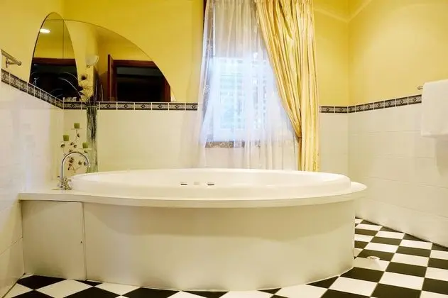 Apart Daire, 2 Yatak Odası, Sigara İçilmez