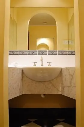 Apart Daire, 2 Yatak Odası, Sigara İçilmez