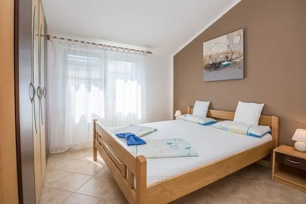 Family Apartment (A2)