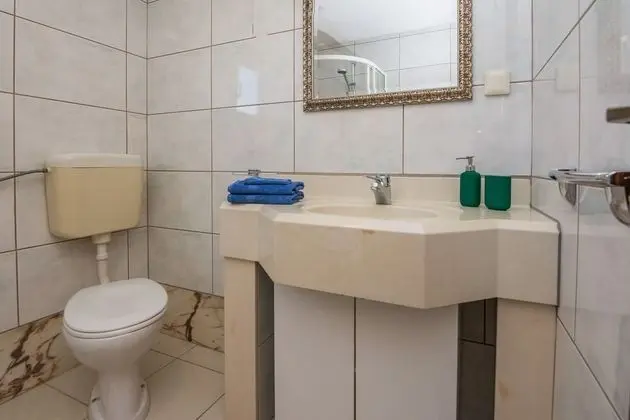 Family Apartment (A2)
