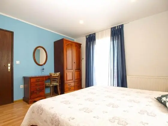 Apart Daire, 2 Yatak Odası (1251/11917)