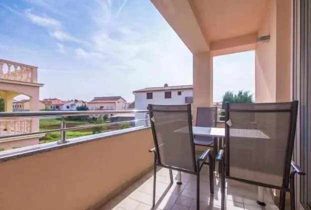 Apart Daire, 2 Yatak Odası (927/2176)