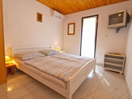 Apart Daire, 1 Yatak Odası (929/2198)