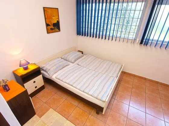 Apart Daire, 2 Yatak Odası (929/2200)