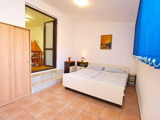 Apart Daire, 2 Yatak Odası (929/2200)