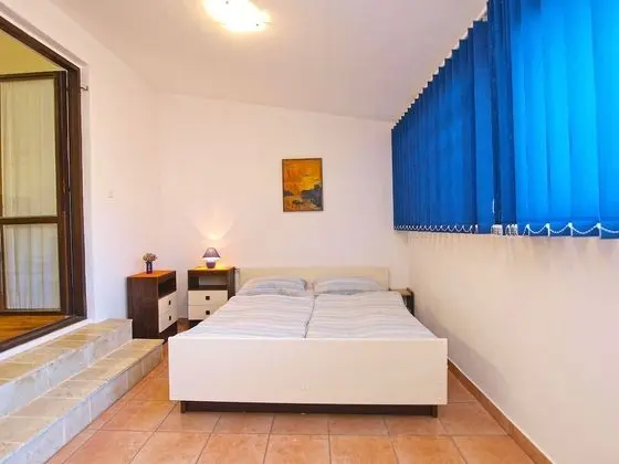 Apart Daire, 2 Yatak Odası (929/2200)