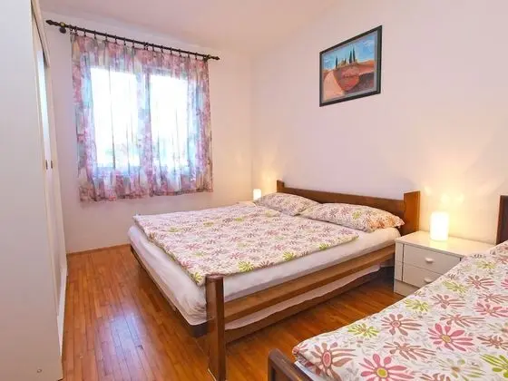 Apart Daire, 2 Yatak Odası (929/2200)