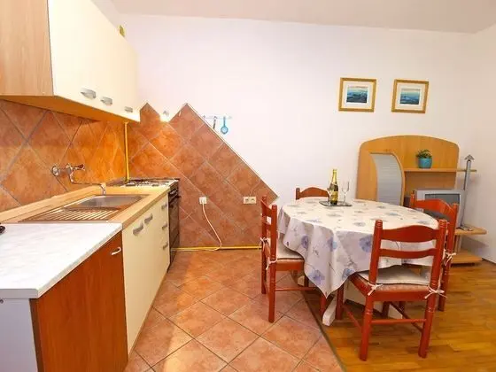 Apart Daire, 2 Yatak Odası (929/2200)