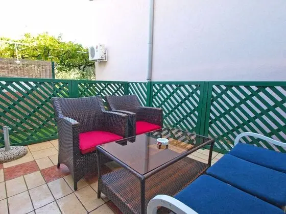 Apart Daire, 2 Yatak Odası (929/2200)