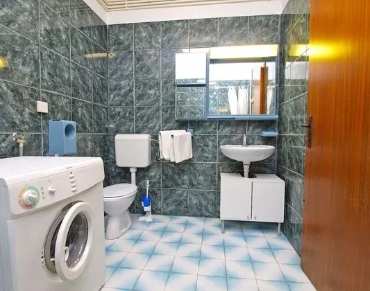 Apart Daire, 2 Yatak Odası (929/2200)