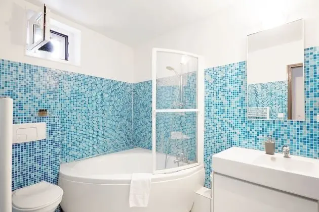 Apart Daire, Avlu Manzaralı (Prestige)