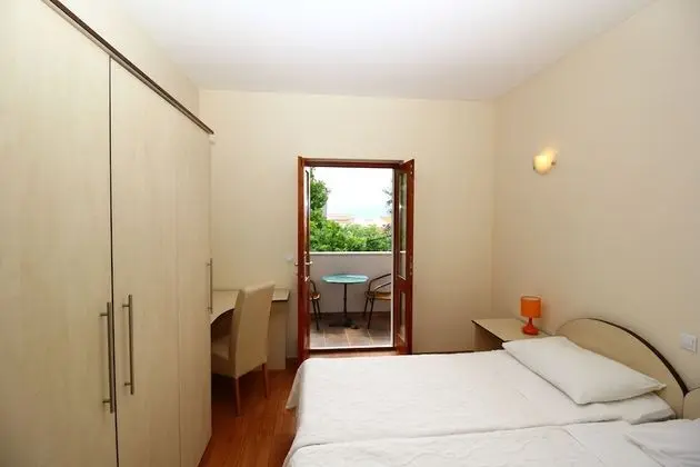 Standard Apart Daire, Balkon, Kısmi Deniz Manzaralı