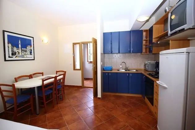 Standard Apart Daire, Balkon, Kısmi Deniz Manzaralı