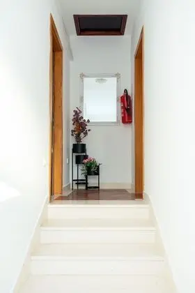 Superior Apart Daire, 2 Yatak Odası, Teras, Havuz Manzaralı