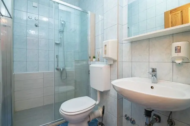 Superior Apart Daire, 2 Yatak Odası, Teras, Havuz Manzaralı