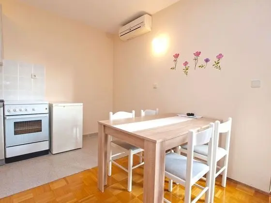 Apart Daire, 1 Yatak Odası (1315/12519)