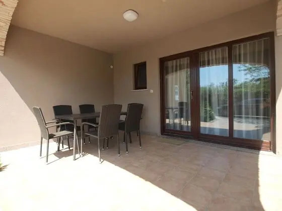 Apart Daire, 2 Yatak Odası (799/1856)