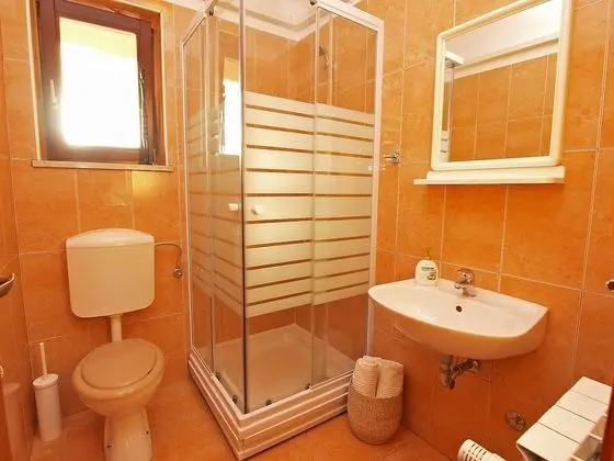 Apart Daire, 2 Yatak Odası (799/1856)