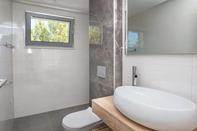Standard Apart Daire, 1 Yatak Odası, Kısmi Deniz Manzaralı