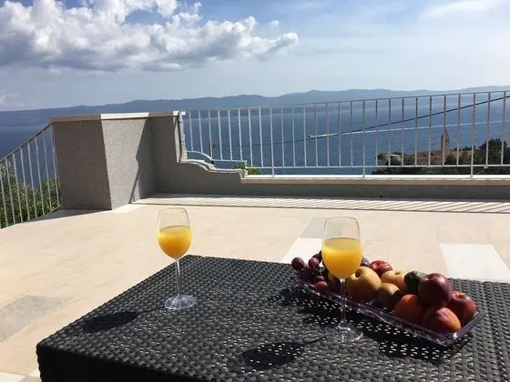 Apart Daire (Comfort One Bedroom SeaView  Apartmen)