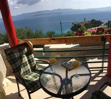 Apart Daire (One Bedroom Apartment-Terrace and Sea)
