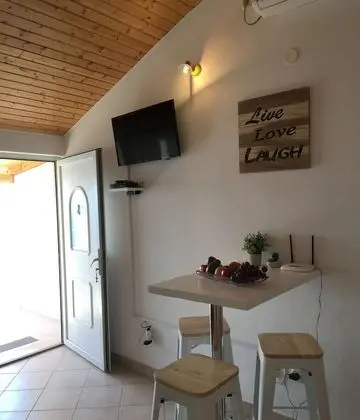 Apart Daire (One Bedroom Apartment-Terrace and Sea)