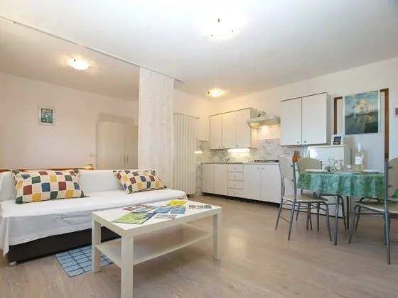 Apart Daire, 1 Yatak Odası (66/1059)