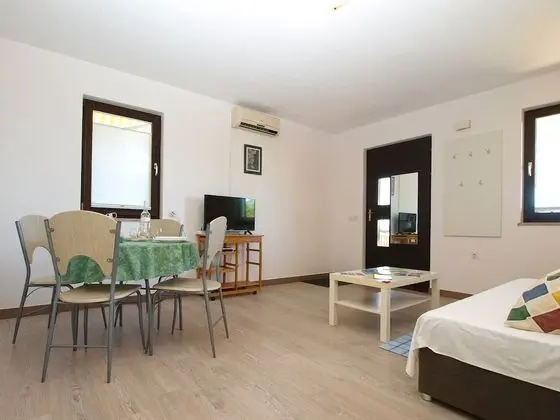 Apart Daire, 1 Yatak Odası (66/1059)