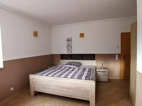 Economy Tek Büyük Yataklı Oda