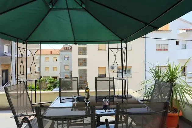 Luxury Apart Daire, 1 Büyük (Queen) Boy Yatak ve Çekyat, Şehir Manzaralı