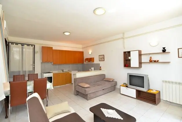 Apart Daire, 1 Yatak Odası (534/1276)